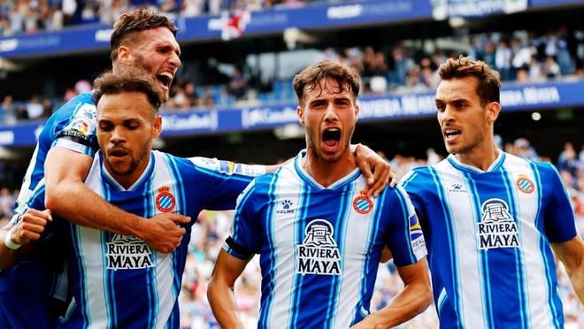 葡萄牙总统为C罗发声：天才都有自己的性格，我们欠他太多