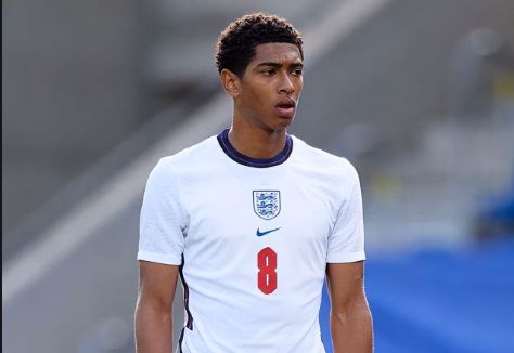 球报：利雅得胜利已就签下B费展开初步接触，钱不是问题