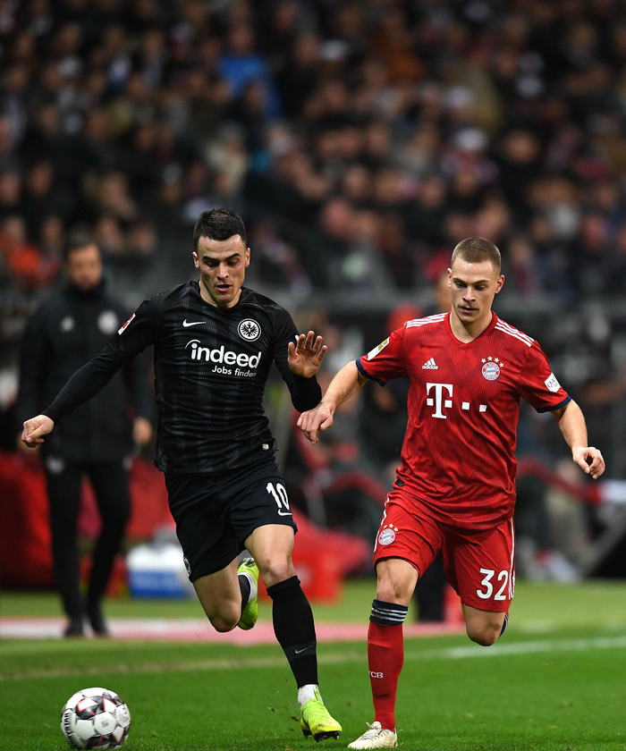 里程碑，国安36岁后卫王刚已在中超出战200场