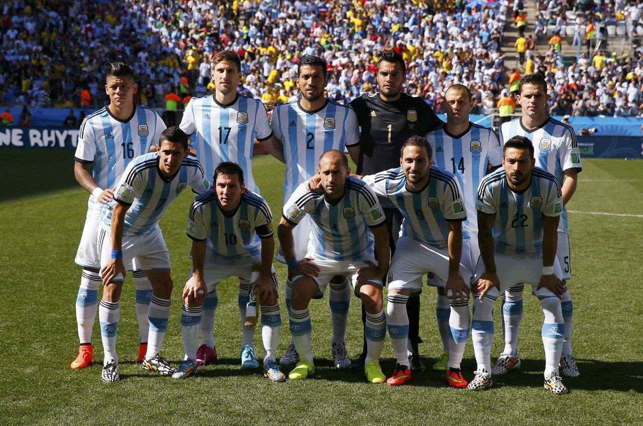 德拉富恩特：若十年后没伤病，亚马尔能够比肩C罗、马拉多纳